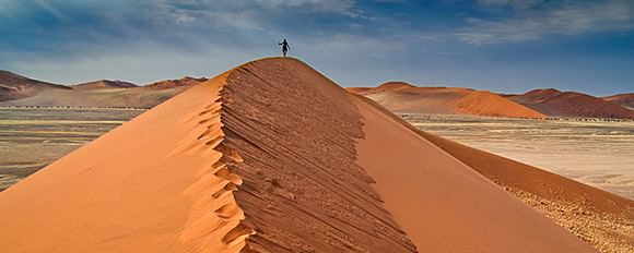 Selbstfahrer Reisen und Quad Abenteuer in der Wüste Namibias
