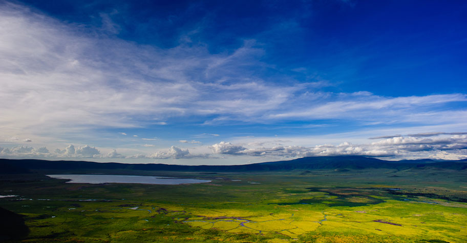 Tanzania Safari - Ngorongoro Krater Tanzania Safari Ngorongoro Krater Landschaft traumhaft