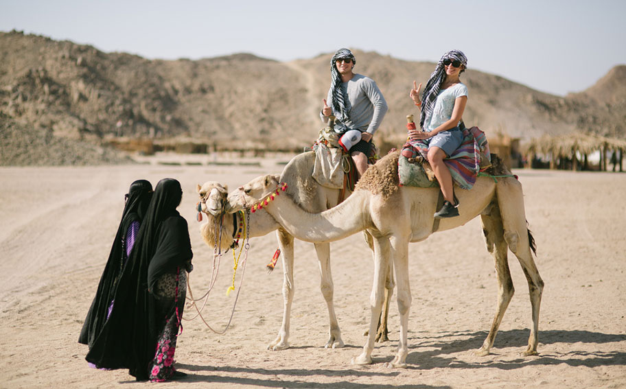 Marokko Hochzeitsreise Kamelreiten