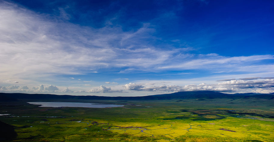 Tanzania Safari Ngorongoro Krater Landschaft traumhaft